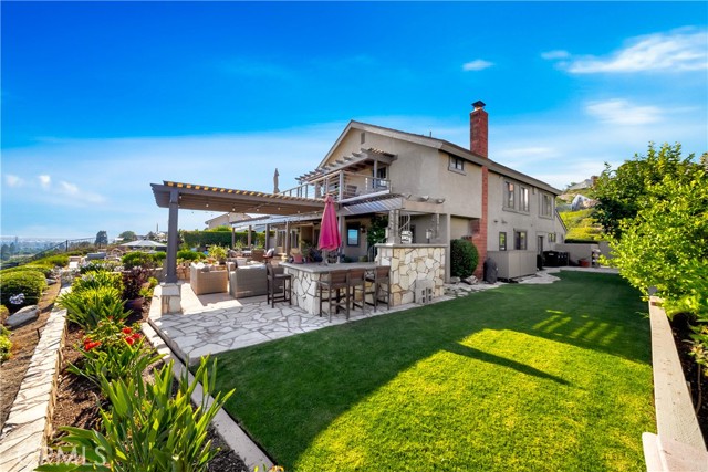 3636 E Longridge Drive, Orange CA: https://media.crmls.org/medias/d54e64a7-8360-4ed3-8ba4-906ed79e2de5.jpg