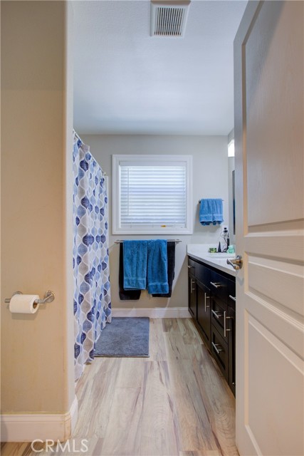 4513 E Tuolumne Road, Denair CA: https://media.crmls.org/medias/d54ee066-7976-4316-b46d-5326ee95ed4b.jpg