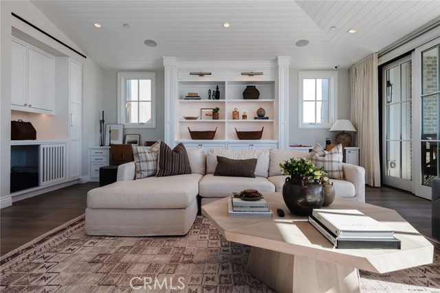 117 34th Street, Manhattan Beach, California 90266, 7 Bedrooms Bedrooms, 0 ,10 BathroomsBathrooms,Residential,For Sale,34th Street,0,SB26126376
