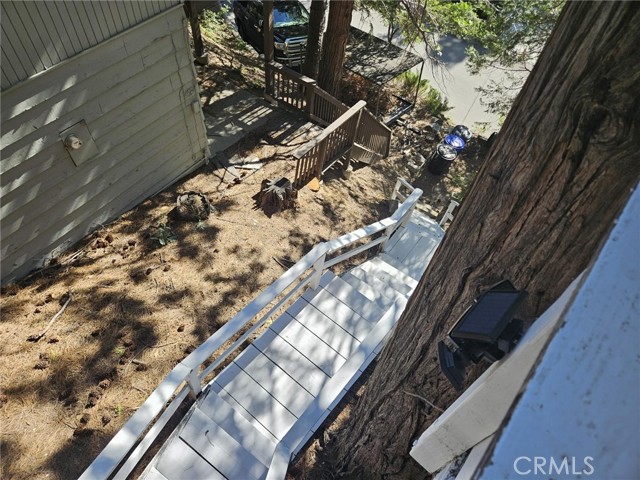565 Rose Lane, Twin Peaks CA: https://media.crmls.org/medias/d54efa81-aaf5-45b0-9c24-d5df2ecc99a2.jpg