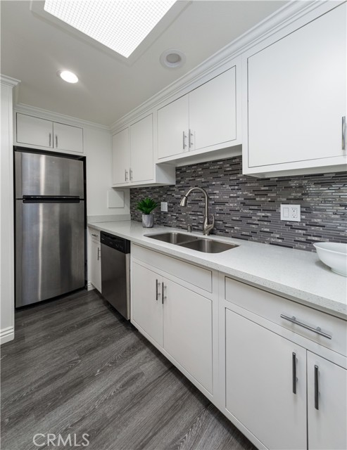 Detail Gallery Image 6 of 21 For 13280 St. Andrews 256-a,  Seal Beach,  CA 90740 - 2 Beds | 1 Baths