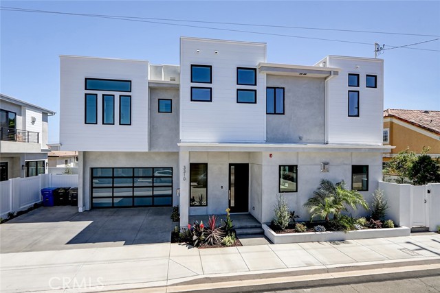 Detail Gallery Image 2 of 45 For 3310 Blossom Ln, Redondo Beach,  CA 90278 - 4 Beds | 3/1 Baths
