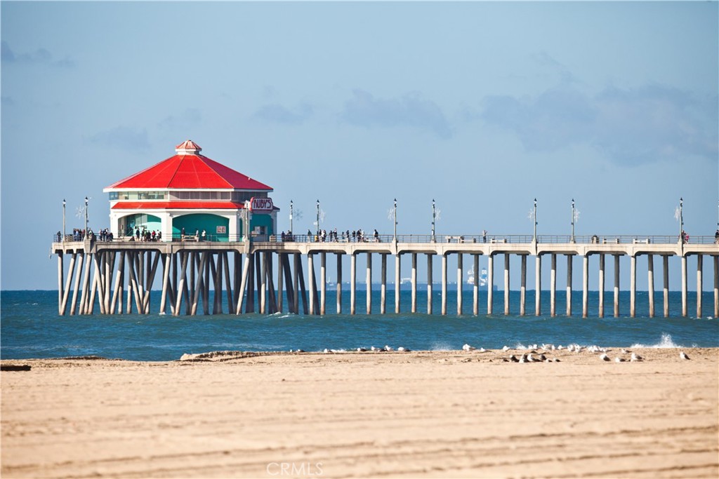 MLS #OC25104354 img 5