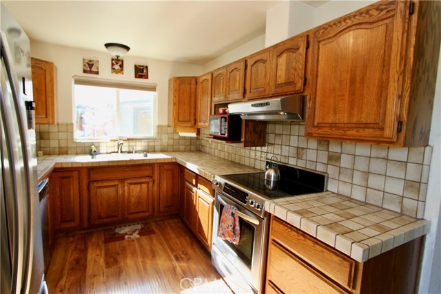 Detail Gallery Image 16 of 43 For 8451 Gibson Ln, Potter Valley,  CA 95469 - 2 Beds | 2 Baths