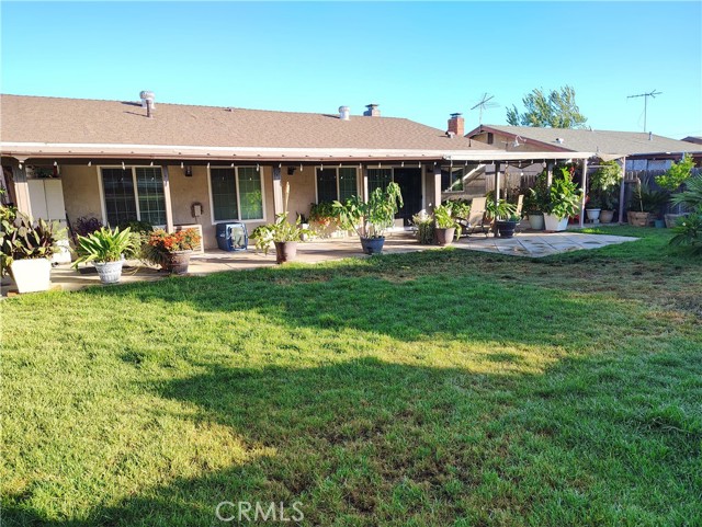 Detail Gallery Image 16 of 17 For 10467 California Ave, Riverside,  CA 92505 - 4 Beds | 2 Baths