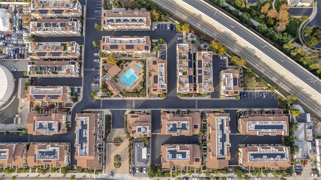 MLS #OC25269938 image #44