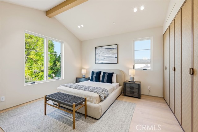 Detail Gallery Image 28 of 41 For 16782 Otsego, Encino,  CA 91436 - 6 Beds | 6/1 Baths