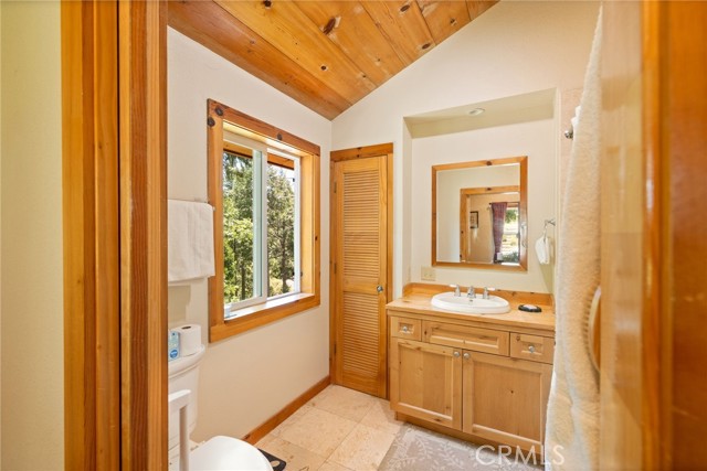 Detail Gallery Image 15 of 67 For 60126 Cascadel Dr, North Fork,  CA 93643 - 3 Beds | 2/1 Baths