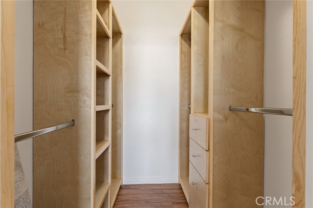 Detail Gallery Image 25 of 48 For 5350 White Oak Ave #413,  Encino,  CA 91316 - 2 Beds | 2 Baths