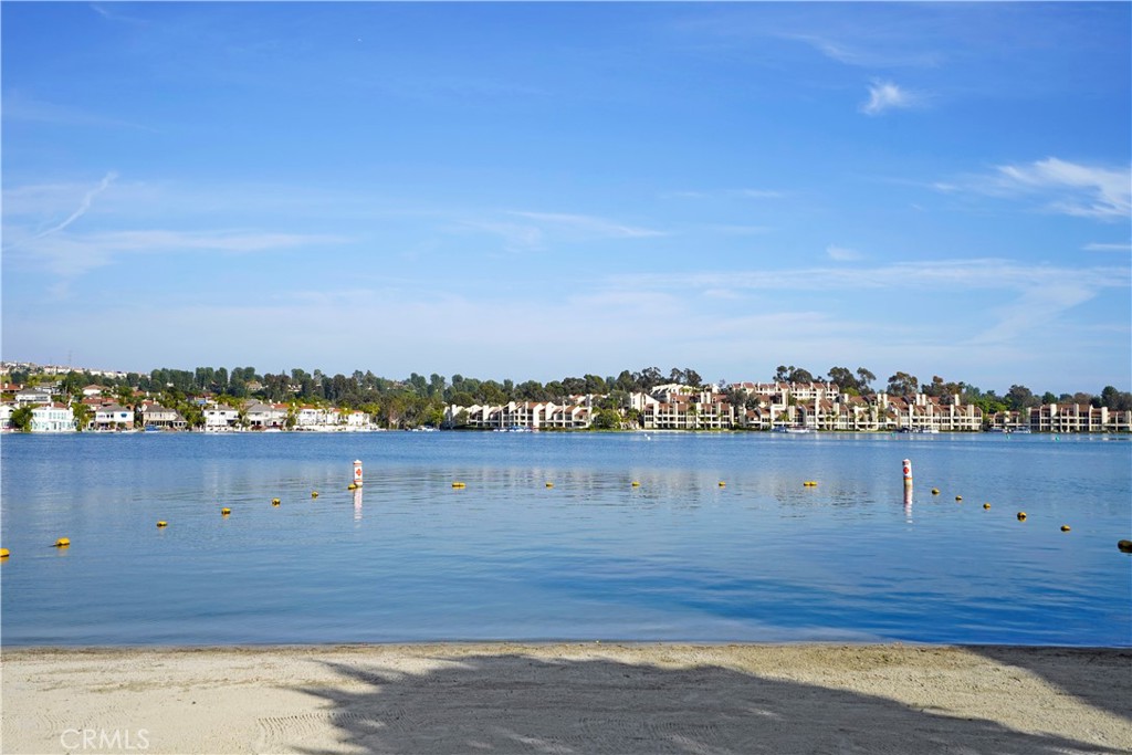 MLS #OC25243324 image #48