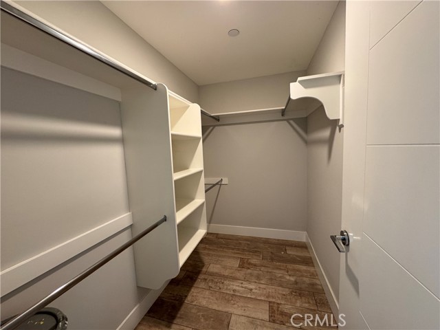 Detail Gallery Image 24 of 34 For 4383 N Sepulveda Blvd, Sherman Oaks,  CA 91403 - 2 Beds | 2 Baths