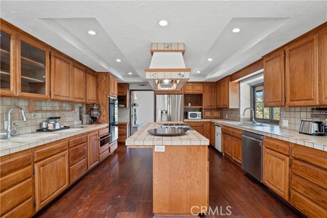 Detail Gallery Image 28 of 39 For 14 Appaloosa Ln, Bell Canyon,  CA 91307 - 6 Beds | 5/1 Baths