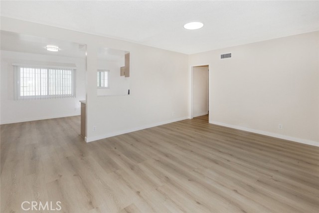 7143 Bellaire Avenue, North Hollywood CA: https://media.crmls.org/medias/d5566eb0-31ee-45da-98db-4ad68260fa9d.jpg
