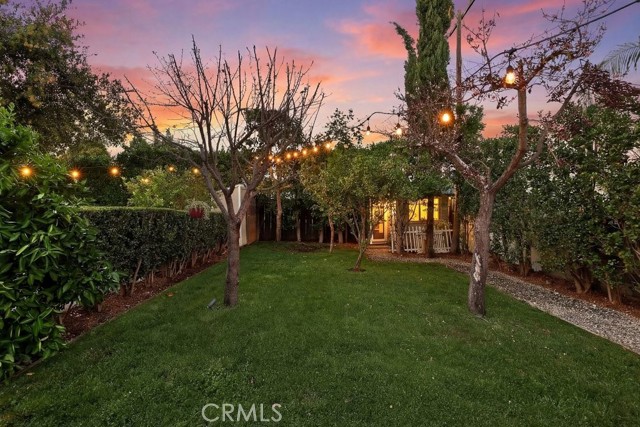 Detail Gallery Image 48 of 54 For 16937 Hartland, Lake Balboa,  CA 91406 - 2 Beds | 2 Baths