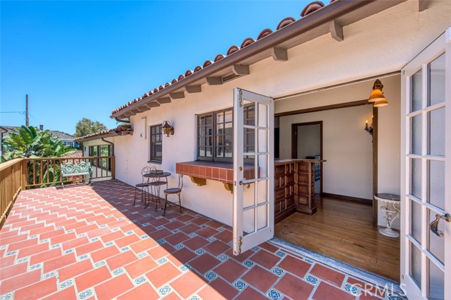 Detail Gallery Image 12 of 23 For 3628 Ocean Bld, Corona Del Mar,  CA 92625 - 5 Beds | 4/2 Baths