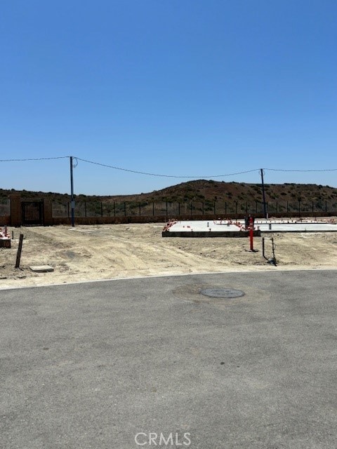 236 Canterbury, Irvine CA: https://media.crmls.org/medias/d559e80e-80a3-4d54-8082-7de5eee8453a.jpg