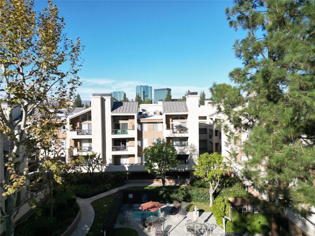 Detail Gallery Image 28 of 31 For 5540 Owensmouth Ave #206,  Woodland Hills,  CA 91304 - 2 Beds | 2 Baths