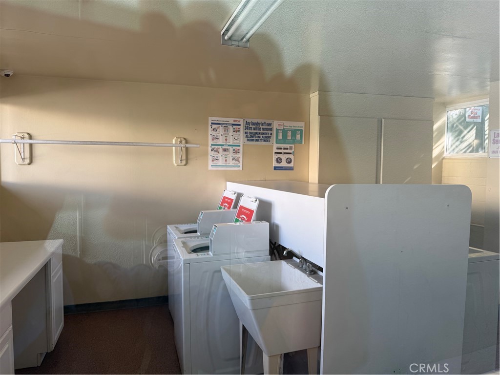 https://media.crmls.org/medias/d55a33ae-e543-40f8-b761-16da96180dde.jpg?preset=X-Large