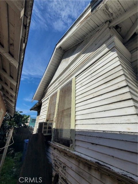 Detail Gallery Image 6 of 15 For 4010 Wall, Los Angeles,  CA 90011 - 2 Beds | 1 Baths