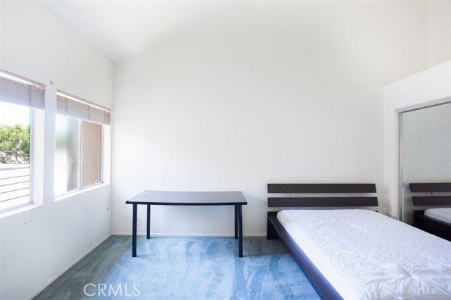 72 Vassar Aisle, Irvine CA: https://media.crmls.org/medias/d55ab715-d809-4103-b463-bfc24d0389ab.jpg