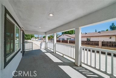 Detail Gallery Image 4 of 10 For 17631 Randall Ave, Fontana,  CA 92335 - 3 Beds | 2 Baths