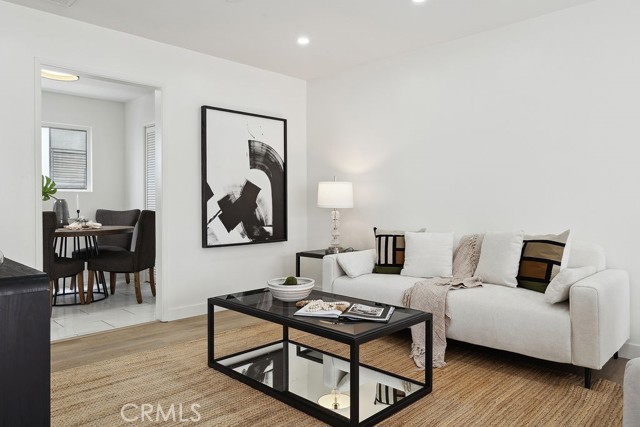 6101 Fulton Avenue, Van Nuys CA: https://media.crmls.org/medias/d55bb580-3fc5-4e0a-a0ca-1d27c62133b4.jpg