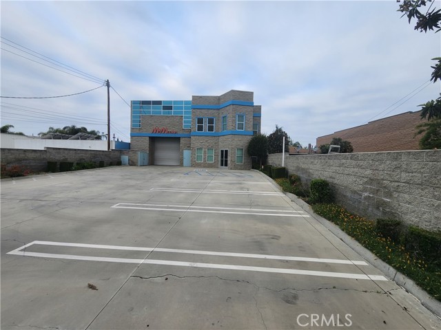 14725 Garfield Ave, Paramount, California 90723, ,Commercial Sale,For Sale,14725 Garfield Ave,CRSB23134212