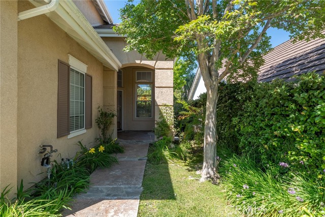 Detail Gallery Image 3 of 33 For 2357 Laurelwood Dr, Thousand Oaks,  CA 91362 - 4 Beds | 3 Baths
