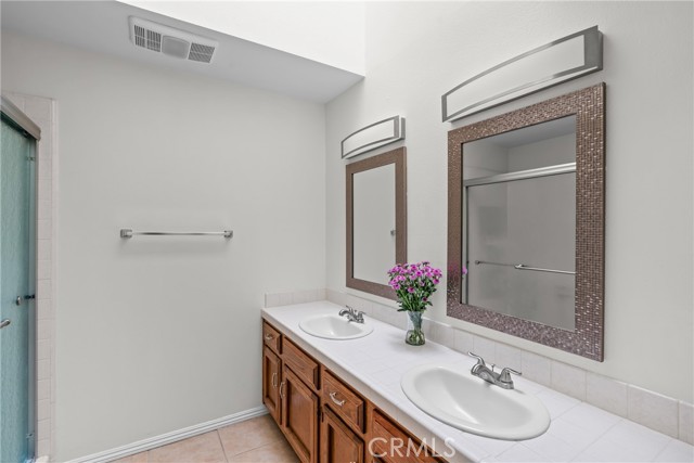 Detail Gallery Image 17 of 24 For 1462 Oakridge Park Rd, Santa Maria,  CA 93455 - 2 Beds | 2 Baths