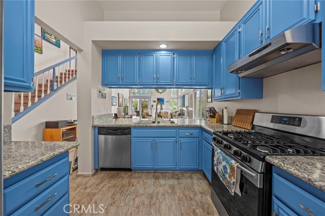 Detail Gallery Image 7 of 42 For 30632 Shoreline Dr, Menifee,  CA 92584 - 4 Beds | 2/1 Baths