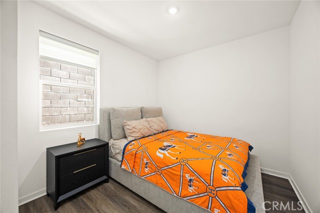 Detail Gallery Image 15 of 23 For 15842 Caterpillar Dr, Fontana,  CA 92336 - 4 Beds | 3 Baths