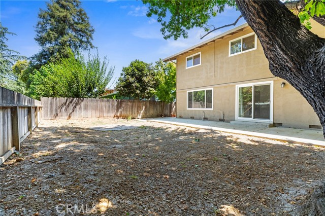 3355 San Fernando Court, Merced CA: https://media.crmls.org/medias/d55ea354-db87-4eb9-9af0-e8a0db483e41.jpg