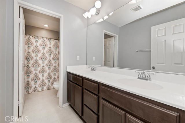 Detail Gallery Image 30 of 35 For 34073 Corktree, Lake Elsinore,  CA 92532 - 4 Beds | 2/1 Baths