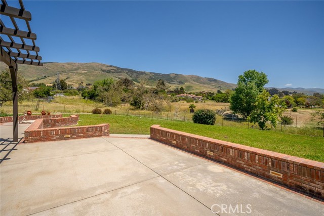 Detail Gallery Image 17 of 72 For 3738 Orcutt Road, San Luis Obispo,  CA 93401 - 9 Beds | 8/1 Baths