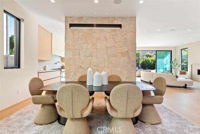 Detail Gallery Image 19 of 65 For 14738 Otsego St, Sherman Oaks,  CA 91403 - 5 Beds | 5/1 Baths