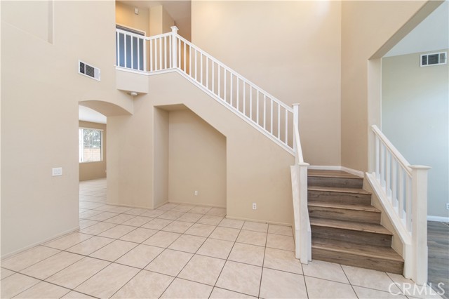 4502 Kathy Drive, La Palma CA: https://media.crmls.org/medias/d56092f1-13fe-4144-aefe-e41f04b5c645.jpg