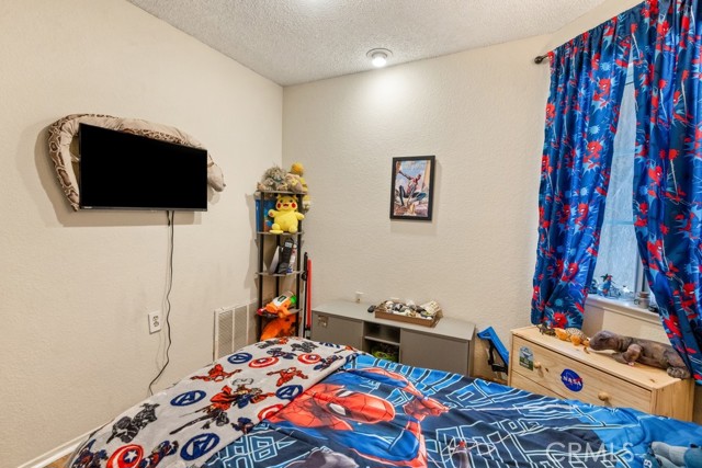 930 Countryside Street, Hemet CA: https://media.crmls.org/medias/d5610492-625e-474a-a14f-290604a10e41.jpg