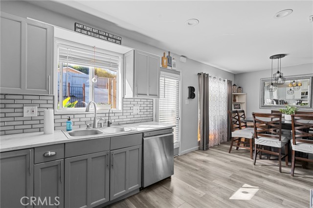 Detail Gallery Image 10 of 23 For 376 Jullien Dr, Santa Maria,  CA 93455 - 3 Beds | 2 Baths