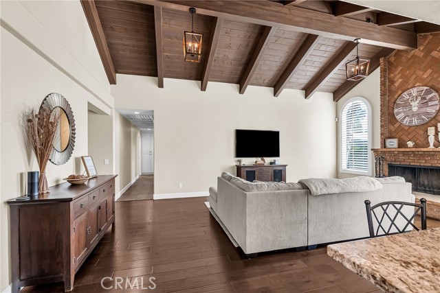 Detail Gallery Image 16 of 74 For 1250 Highridge, Riverside,  CA 92506 - 3 Beds | 3 Baths