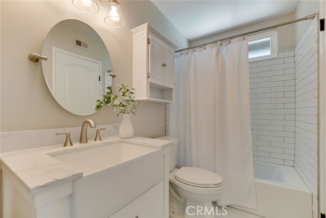 7022 Wheeler Avenue, La Verne CA: https://media.crmls.org/medias/d5621d0f-15b5-4d4b-adb2-b79e8ec12bf8.jpg