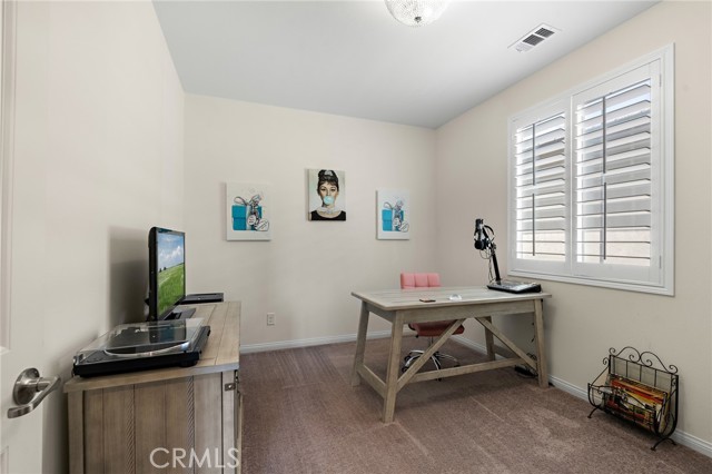 Detail Gallery Image 17 of 29 For 14212 Willamette Ave, Chino,  CA 91710 - 5 Beds | 3 Baths