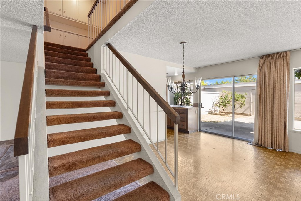 MLS #OC25219195 image #17