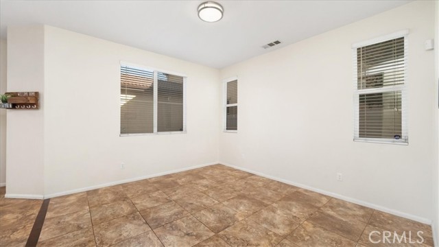 Detail Gallery Image 8 of 25 For 22344 Yorke Rd, Moreno Valley,  CA 92553 - 3 Beds | 2/1 Baths