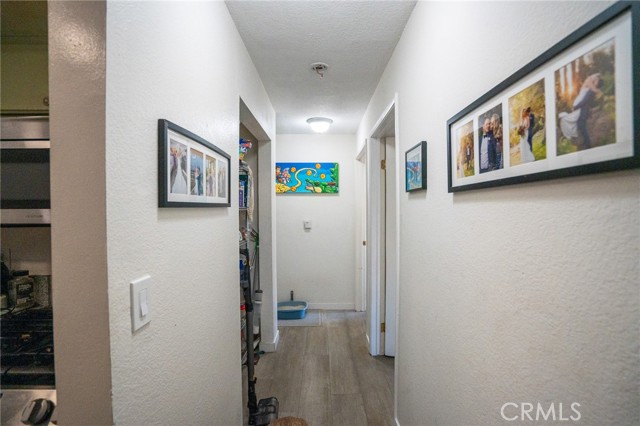 Detail Gallery Image 7 of 17 For 327 Chestnut Ave #201,  Long Beach,  CA 90802 - 2 Beds | 2 Baths
