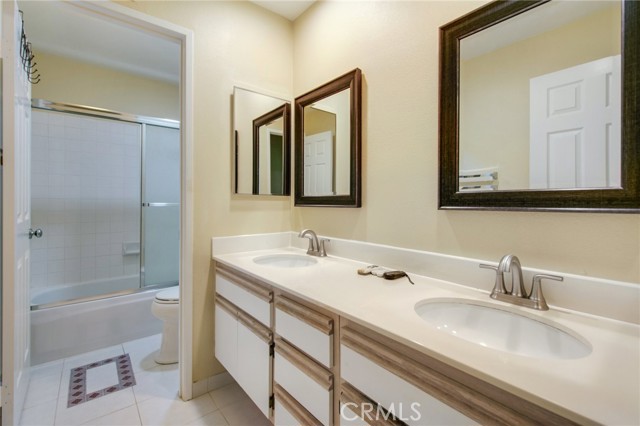 7923 E Quinn Drive, Anaheim CA: https://media.crmls.org/medias/d5659aa1-19a4-4f29-8924-535cb760cf4f.jpg