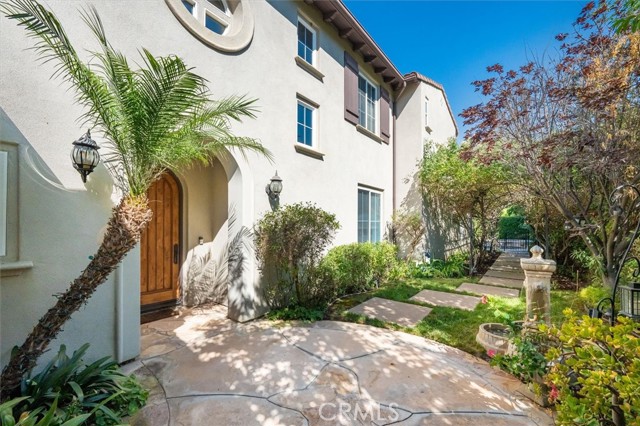 Detail Gallery Image 5 of 47 For 24909 Ironwood Dr, Valencia,  CA 91355 - 4 Beds | 4 Baths