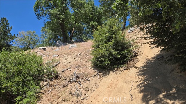 Detail Gallery Image 1 of 7 For 0 Edelweiss Dr, Crestline,  CA 92325 - – Beds | – Baths