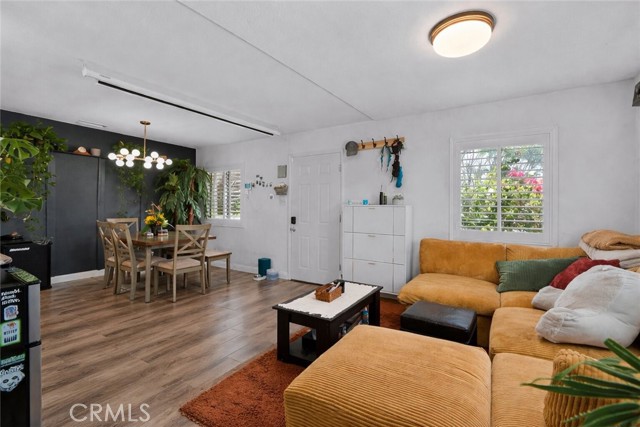 Detail Gallery Image 8 of 44 For 957 E George St, Banning,  CA 92220 - 4 Beds | 3 Baths