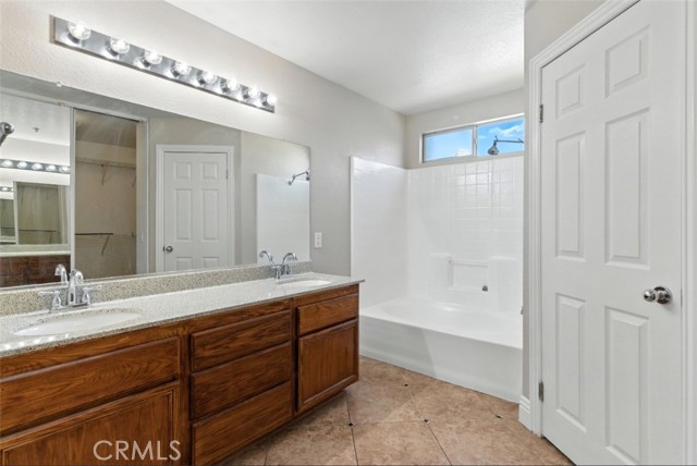 Detail Gallery Image 26 of 38 For 15642 Bristol Ct, Fontana,  CA 92337 - 3 Beds | 2/1 Baths