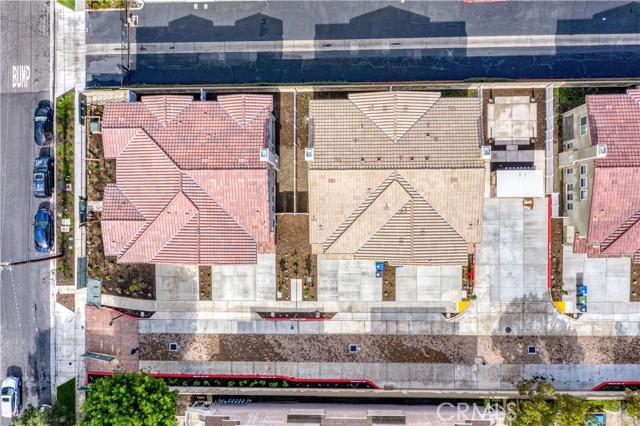 Detail Gallery Image 3 of 31 For 305 N Mountain View St, Santa Ana,  CA 92703 - 3 Beds | 3/1 Baths